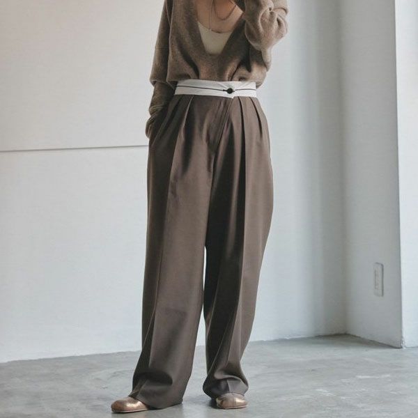 Todayful Front Slanting Trousers - カジュアルパンツ