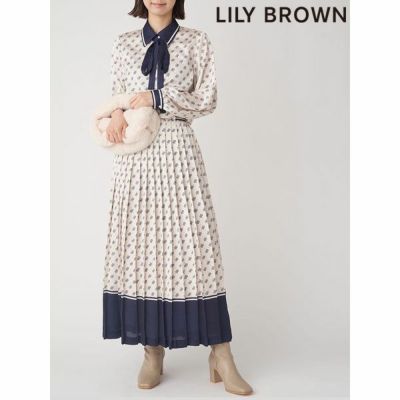 LILY BROWN リリーブラウン パールビジューツイードスカート