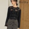 【今ならP10倍】ヘラHella24秋冬EMBROIDERYLACEBLOUSE8月下旬～9月中旬予約トップスショート丈長袖ブラウスh243-28
