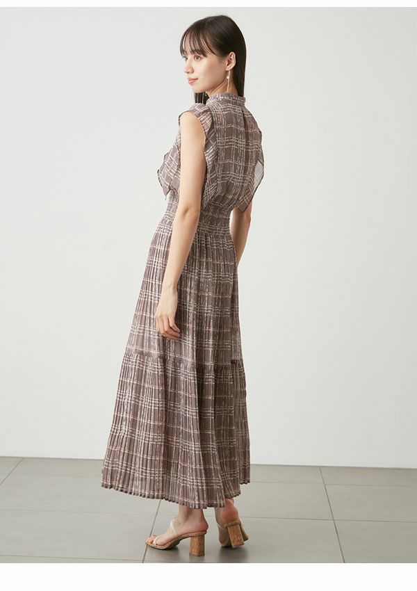 ら*ぅ様 ★新品・タグ付き【SNIDEL HOME】フリルワンピース SNIDEL 花柄フリルマキシワンピース （WEB限定サイズあり