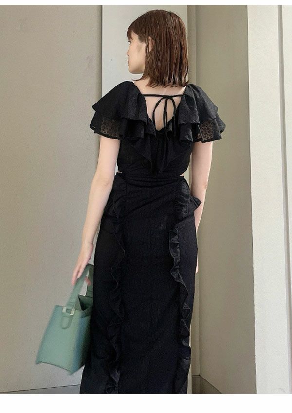 LILY BROWN（リリーブラウン）の「ストレッチレースラッフル