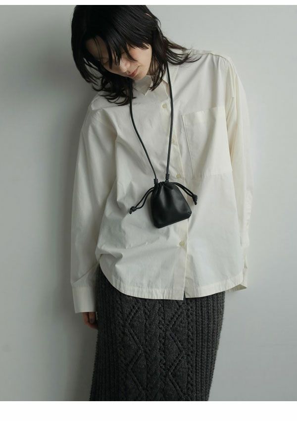 anuke【25AW未使用】 Velvet Mini Purse アンヌーク 完売】anuke