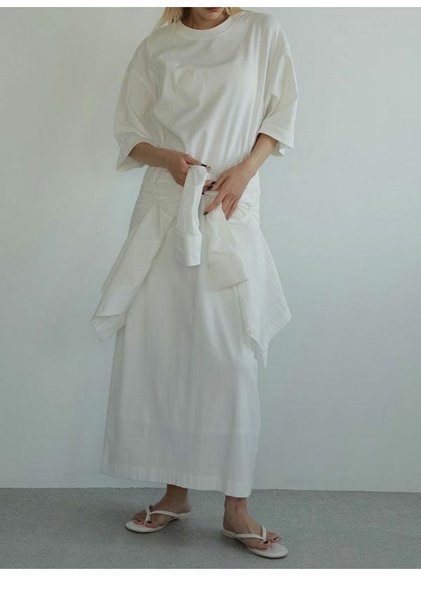 anuke/アンヌーク　フラワーシャーリングシャツ Typewriter Shirring Tops（Tシャツ/カットソー）｜anuke
